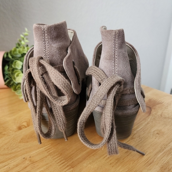 Fly London Yema Wedge Suede Peep Toe Taupe Tie Sandal Boho Chic Career Comfort 9 - Picture 7 of 10